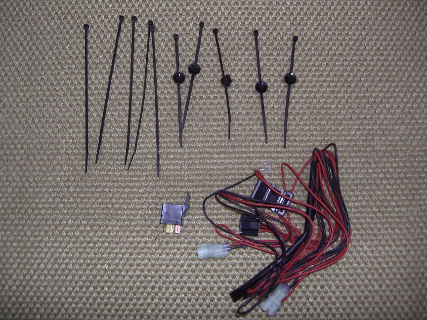 Kit de instalaci�n para los faros auxiliares